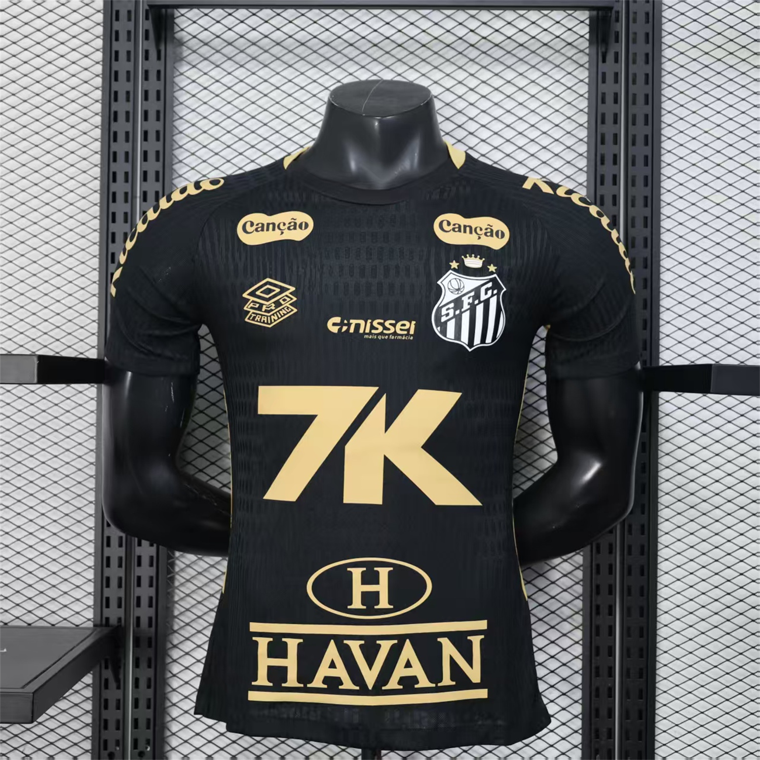 Santos 2025-26 Goalkeeper Black Jersey With Sponsors - Player Version - ManixJersey