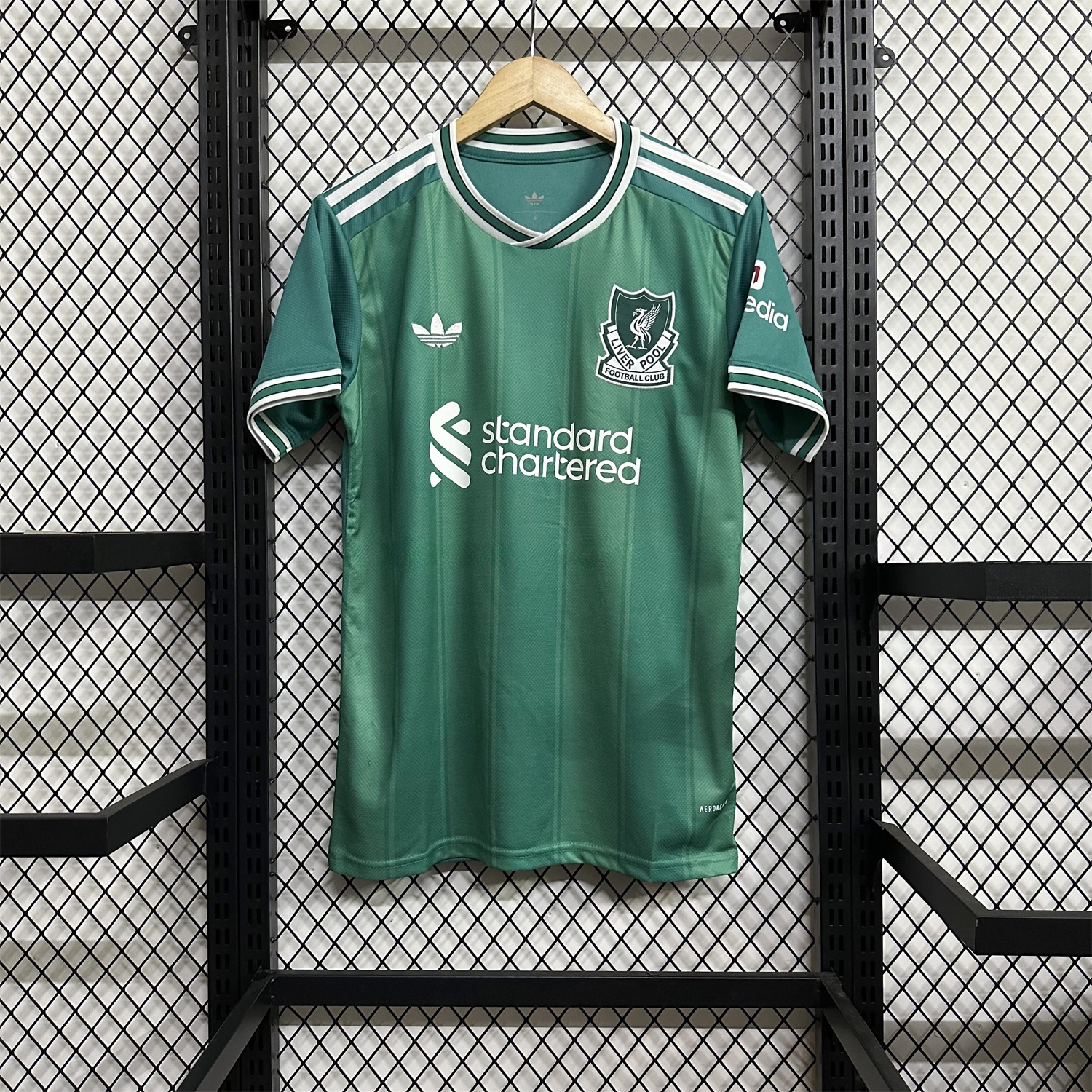 Liver.pool 25-26 Third Green Jersey - Fans Version - ManixJersey