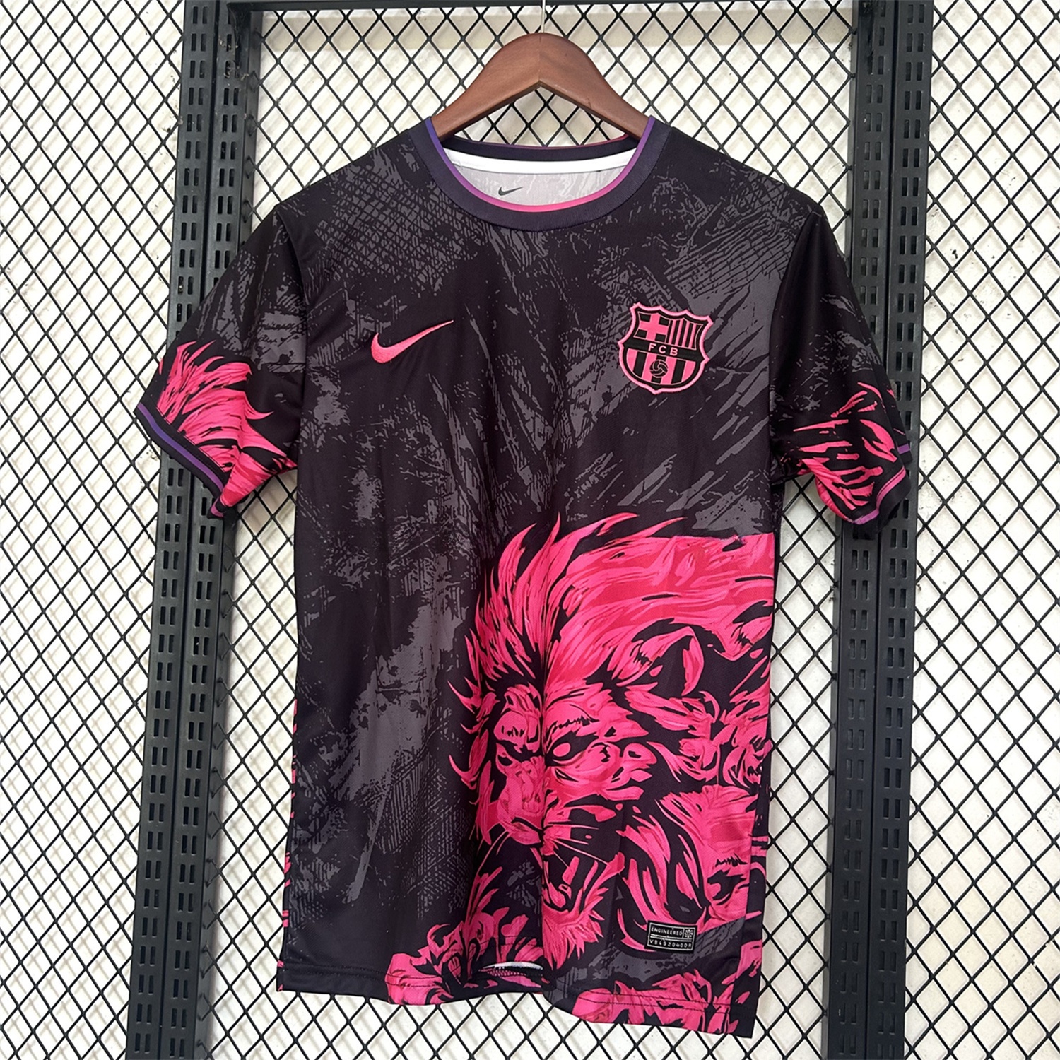 B.A.R.S.A 25-26 Pink Lion Black Jersey - Fans Version - ManixJersey