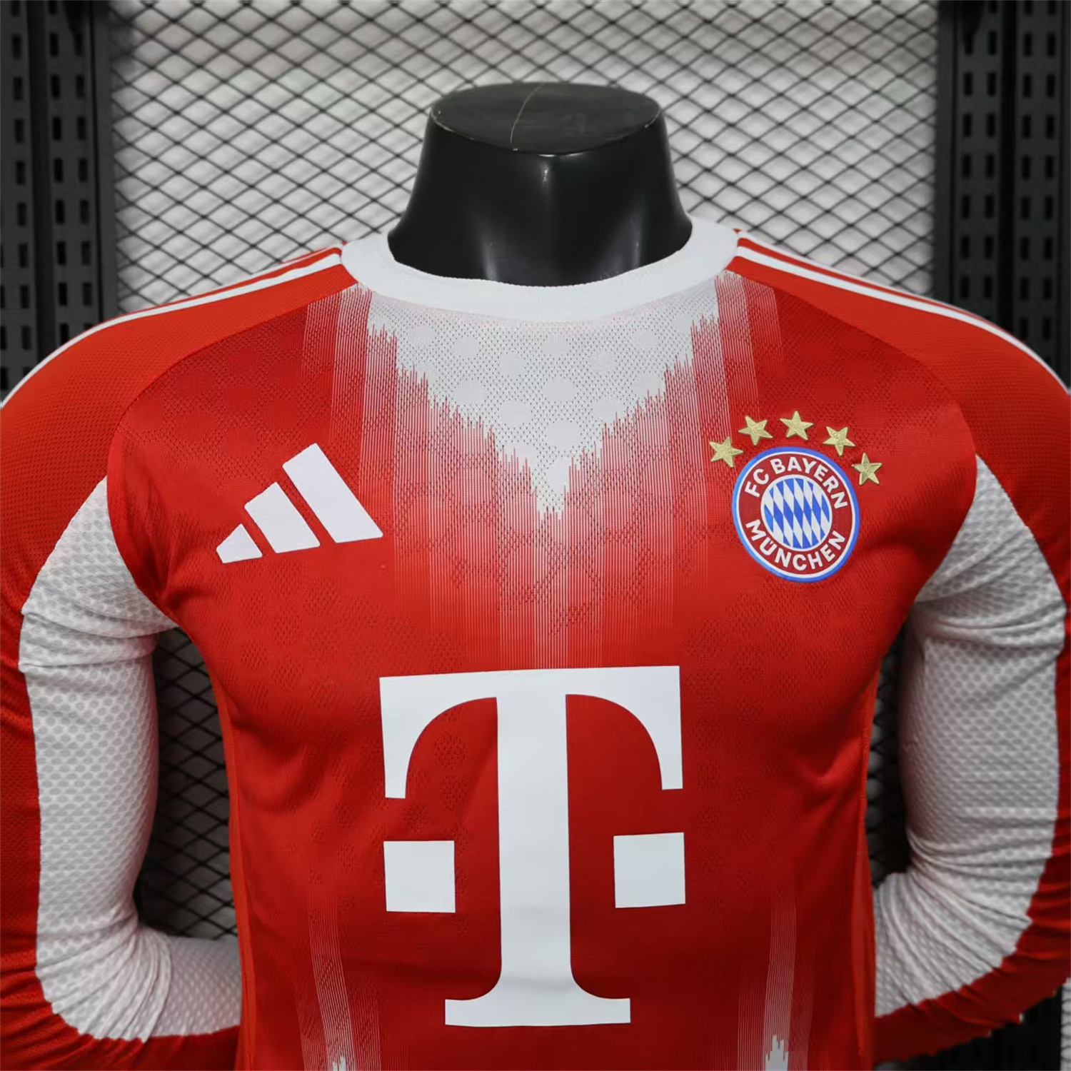 Bayern Munich 25-26 Home Long Sleeves Jersey - Player Version - ManixJersey