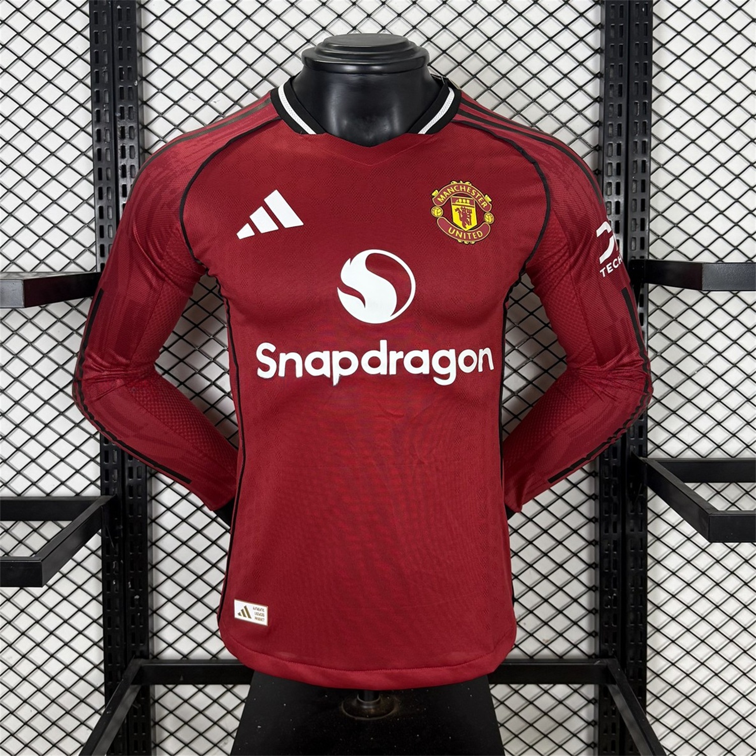 Manchester United 25-26 Home Long Sleeves Jersey - Player Version - ManixJersey