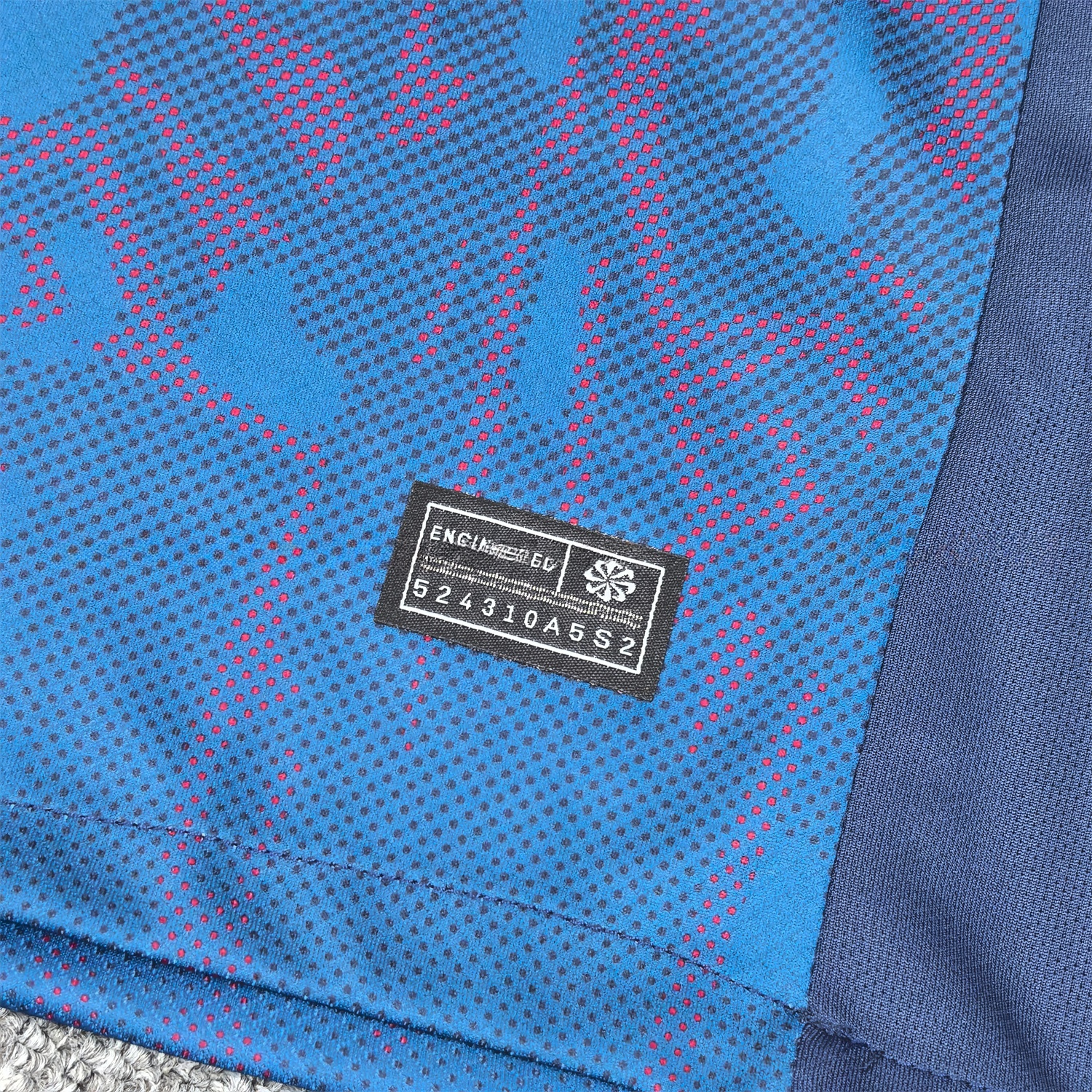 Barcelona 25-26 Deep Blue Training Jersey with Red and Blue Tree Pattern - Fans Version - ManixJersey