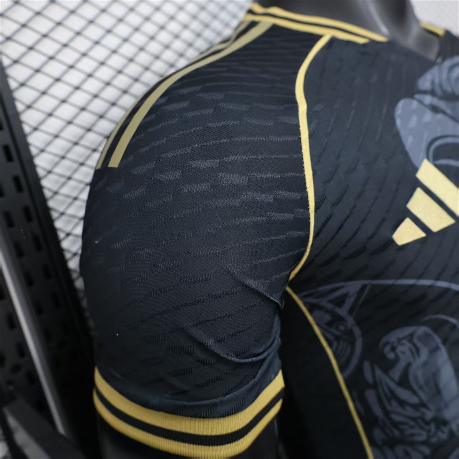 Mexico 25-26 Grey Eagle Sketch Black Gold Special Jersey - Player Version - ManixJersey