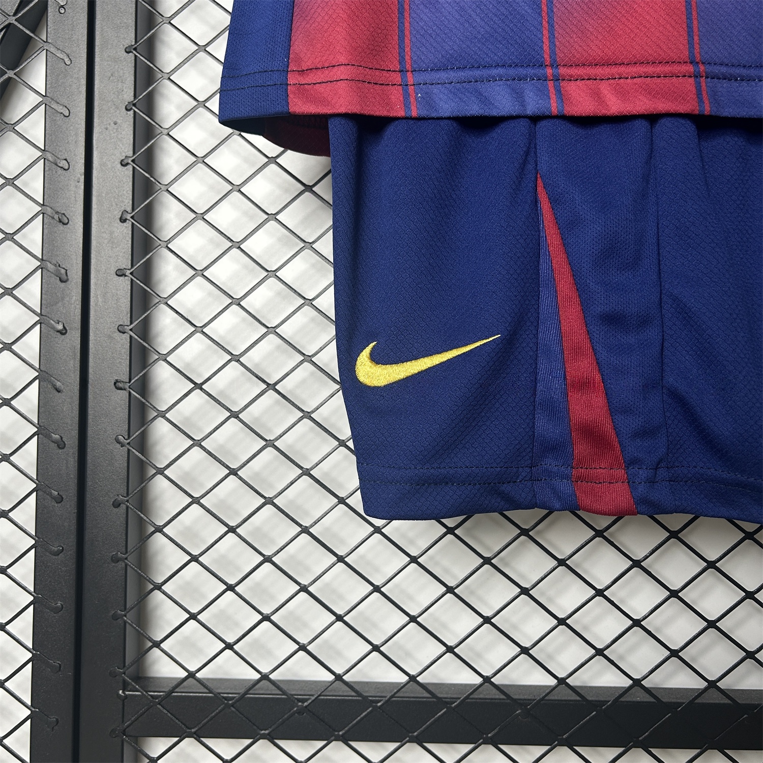 Barcelona 25-26 Home Kids Kit - Fans Version - ManixJersey