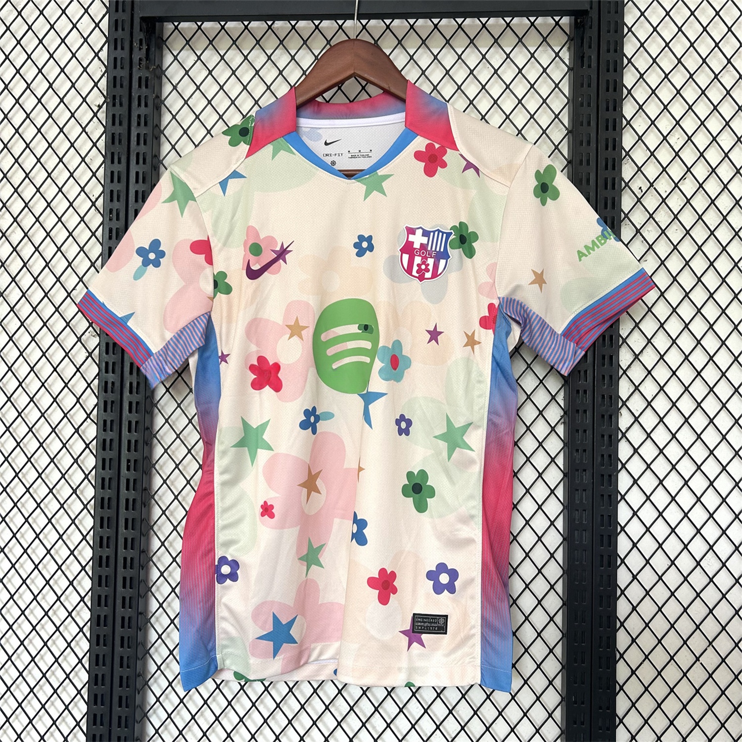 Barcelona 25-26 Stars And Flowers Pink Special Jersey - Fans Version - ManixJersey