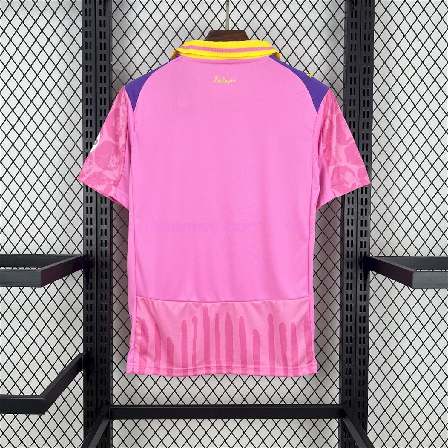 Dortmund 25-26 Club World Cup Pink Goalkeeper Jersey - Fans Version - ManixJersey
