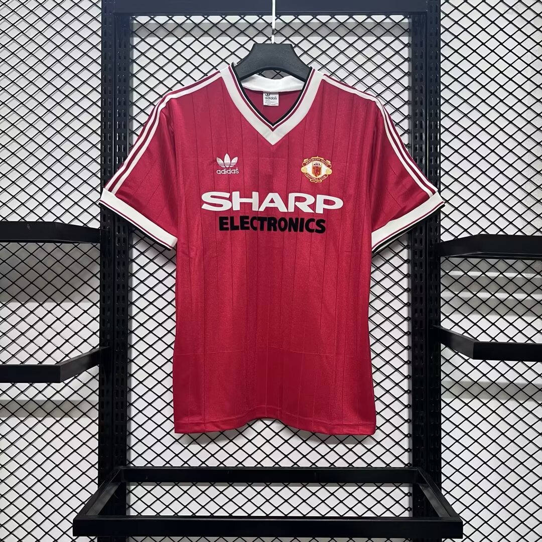 Retro Manchester United 82-83 Home Stadium Jersey - ManixJersey