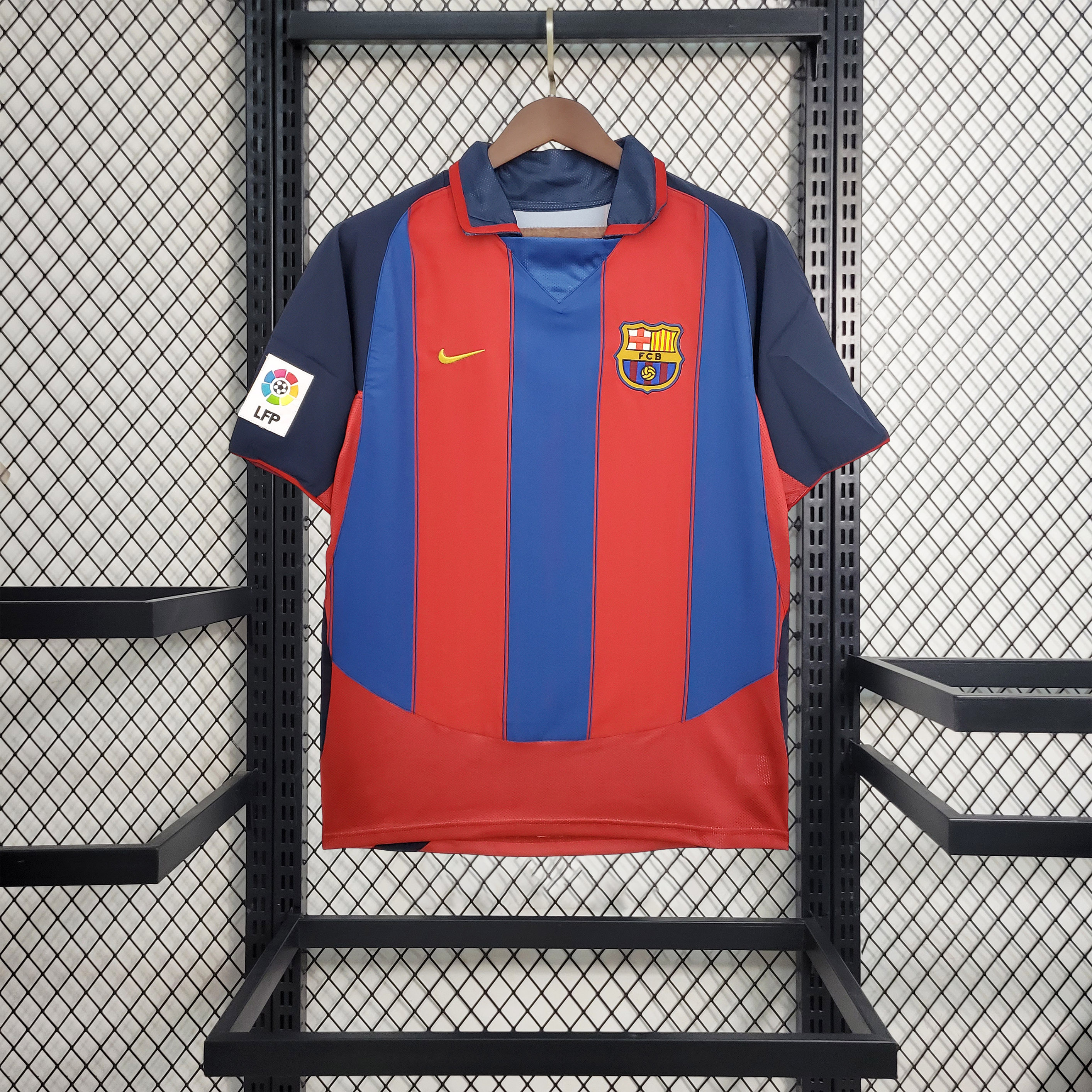 Retro Barcelona 03-04 Home Stadium Jersey - ManixJersey
