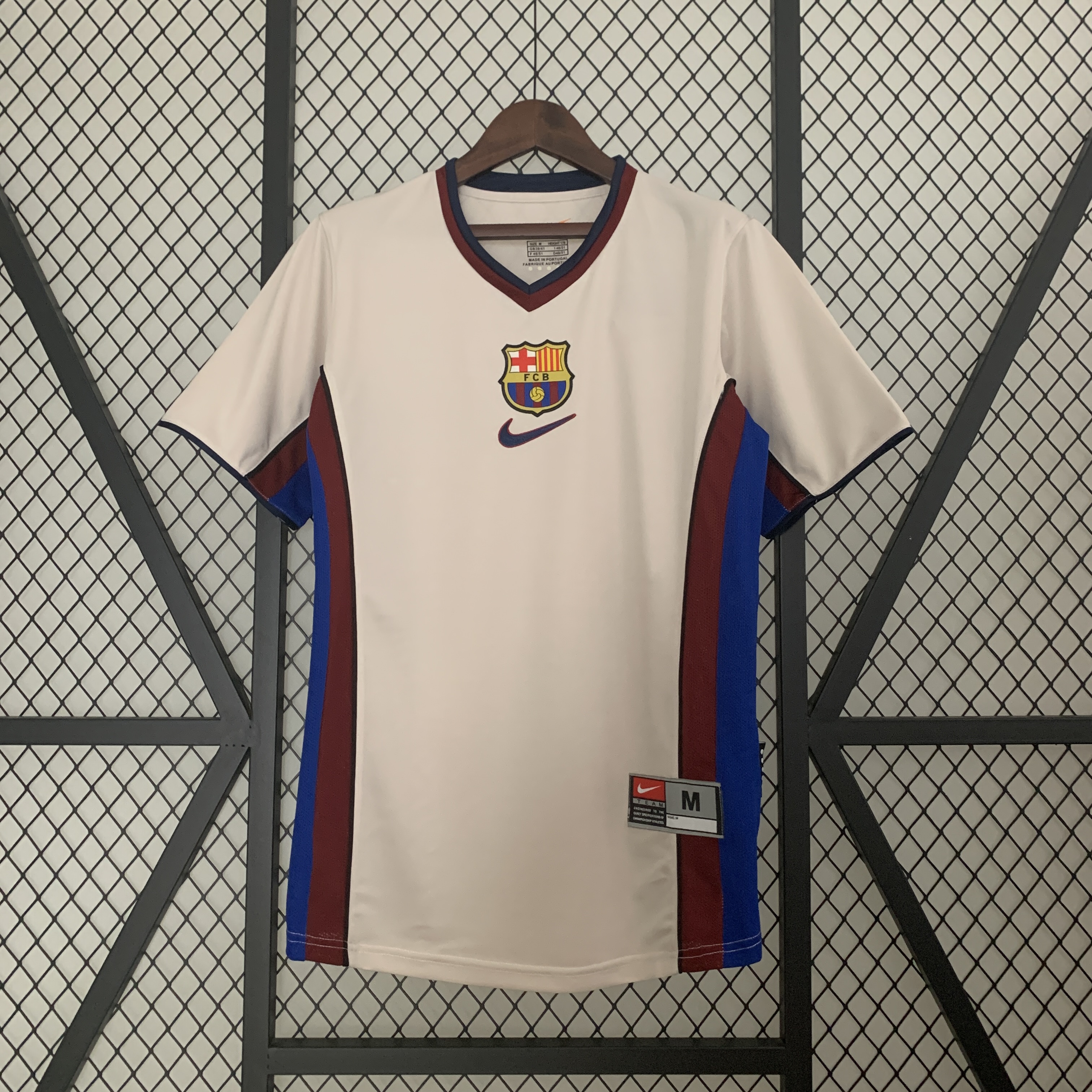 Retro Barcelona 98-99 Away Jersey - ManixJersey
