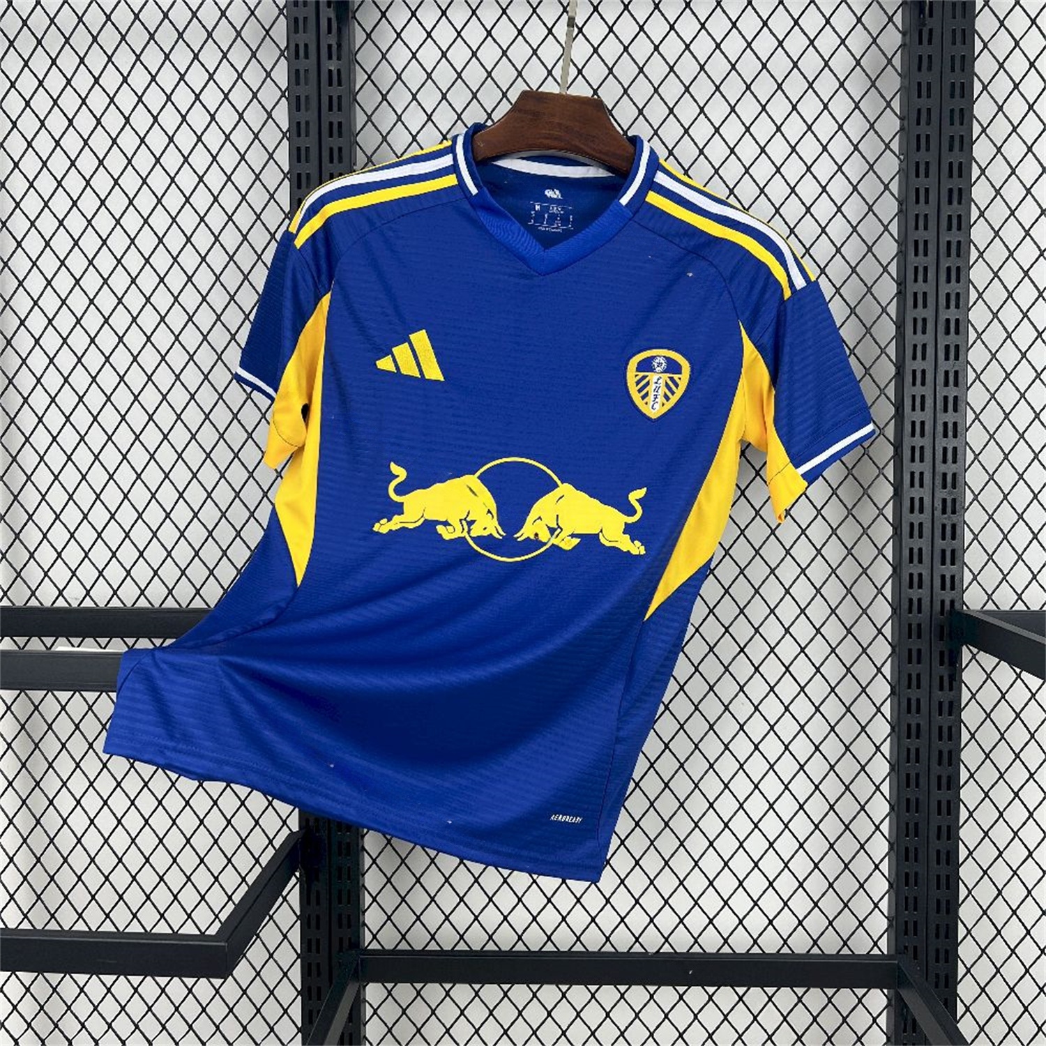 Leeds United 25-26 Away Blue Jersey - Fans Version - ManixJersey