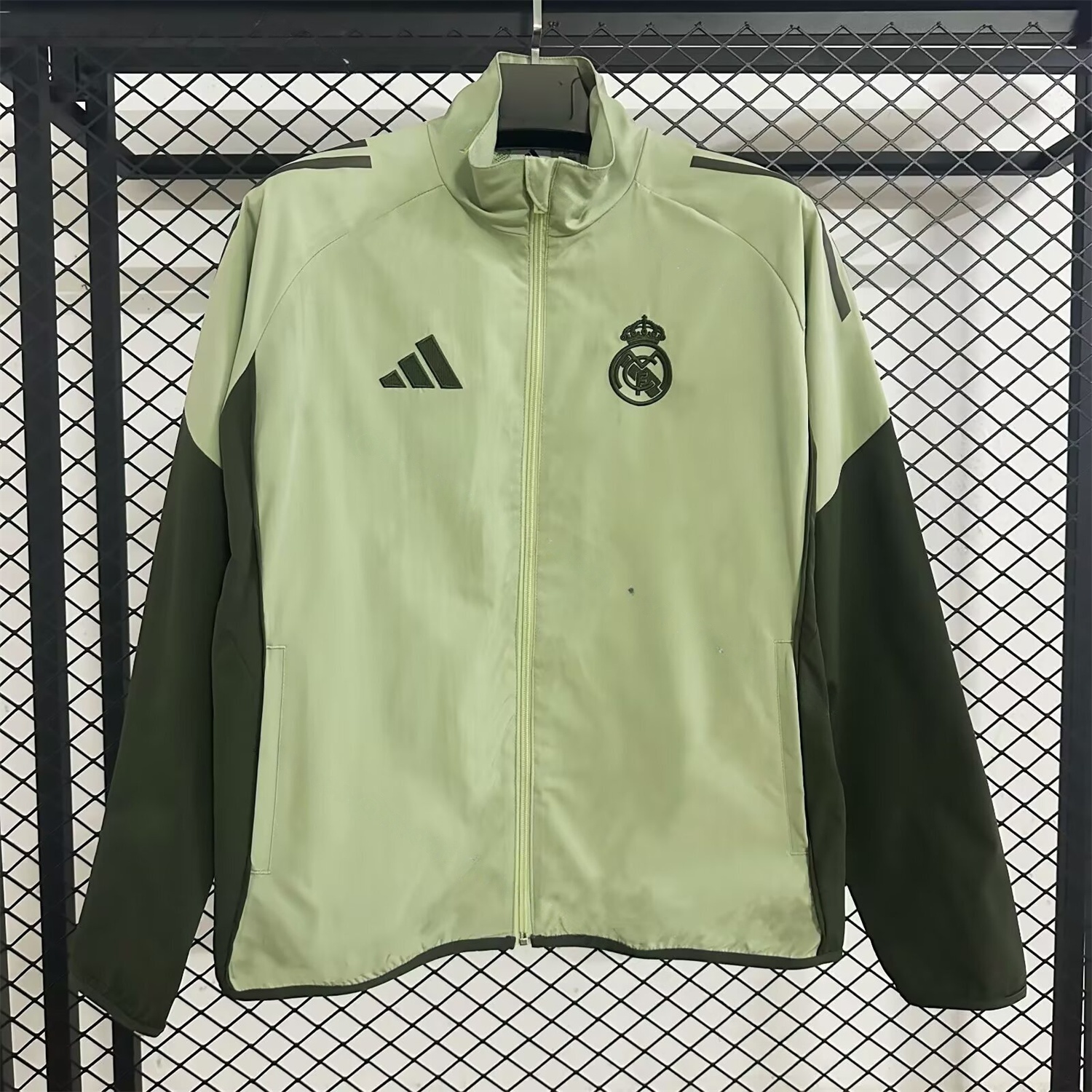 Real Madrid 25-26 Training Windbreaker Jacket - Yellow - ManixJersey