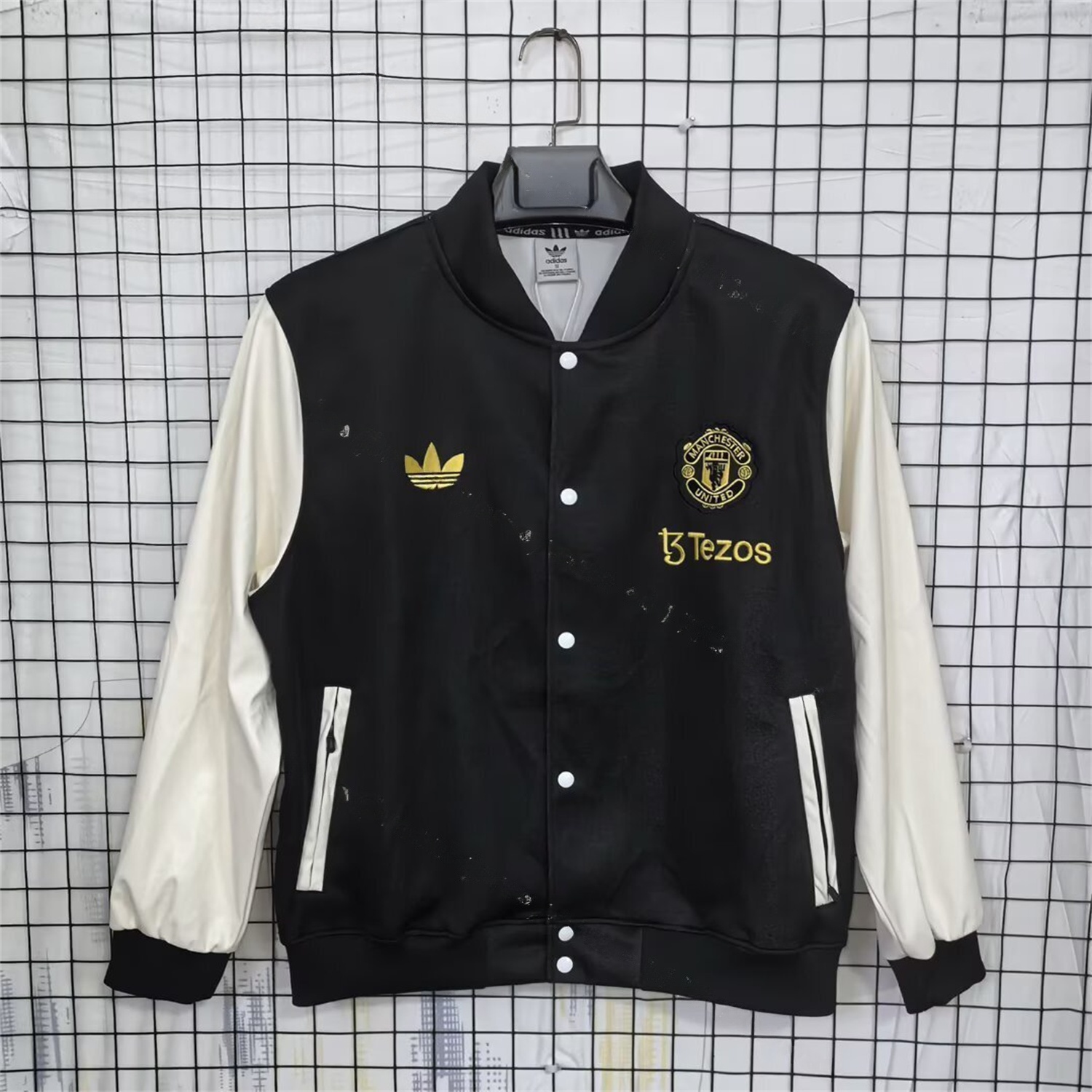 Manchester United 25-26 Windbreaker Jacket - White And Black - ManixJersey