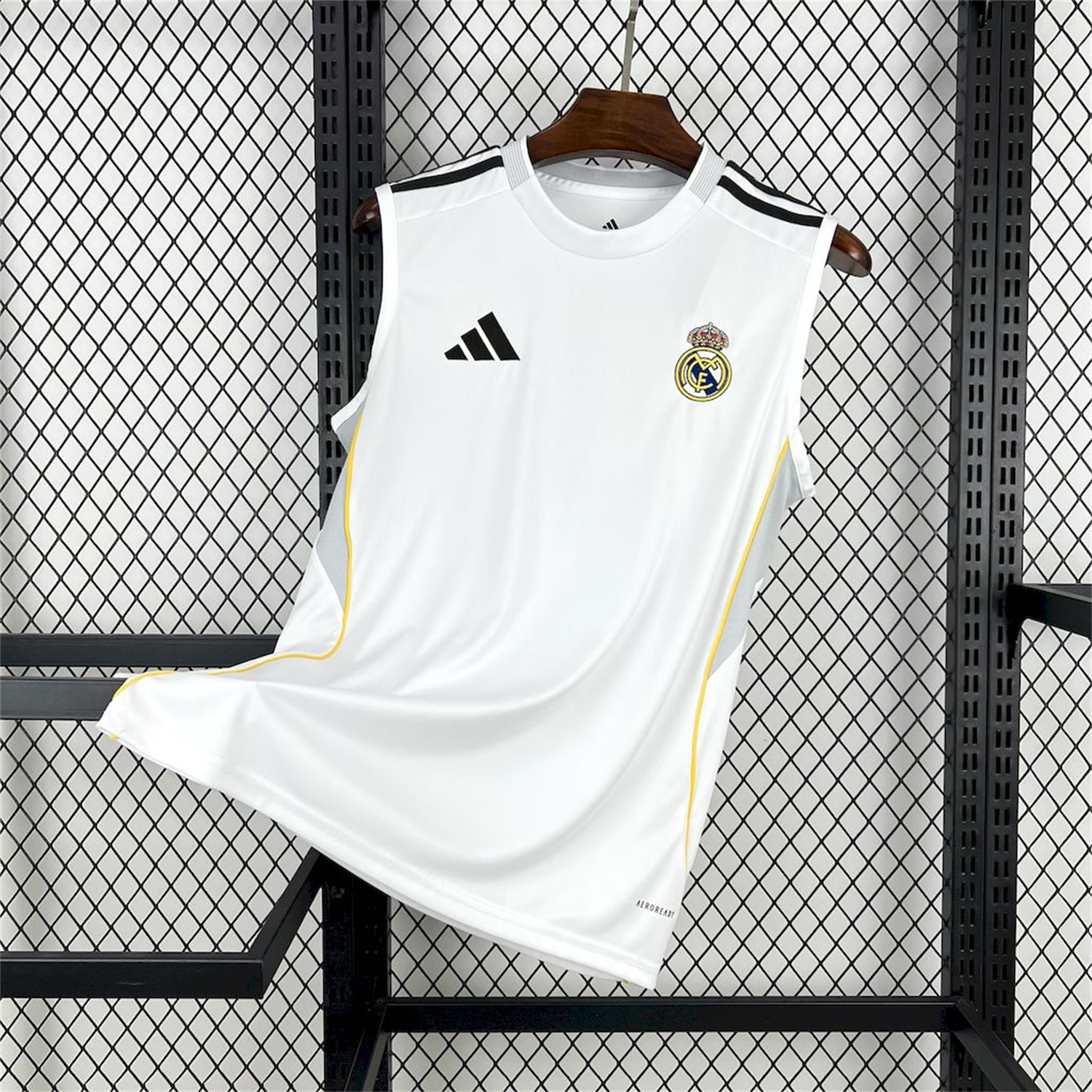 Real Madrid 25-26 Home Vest - Fans Version - ManixJersey