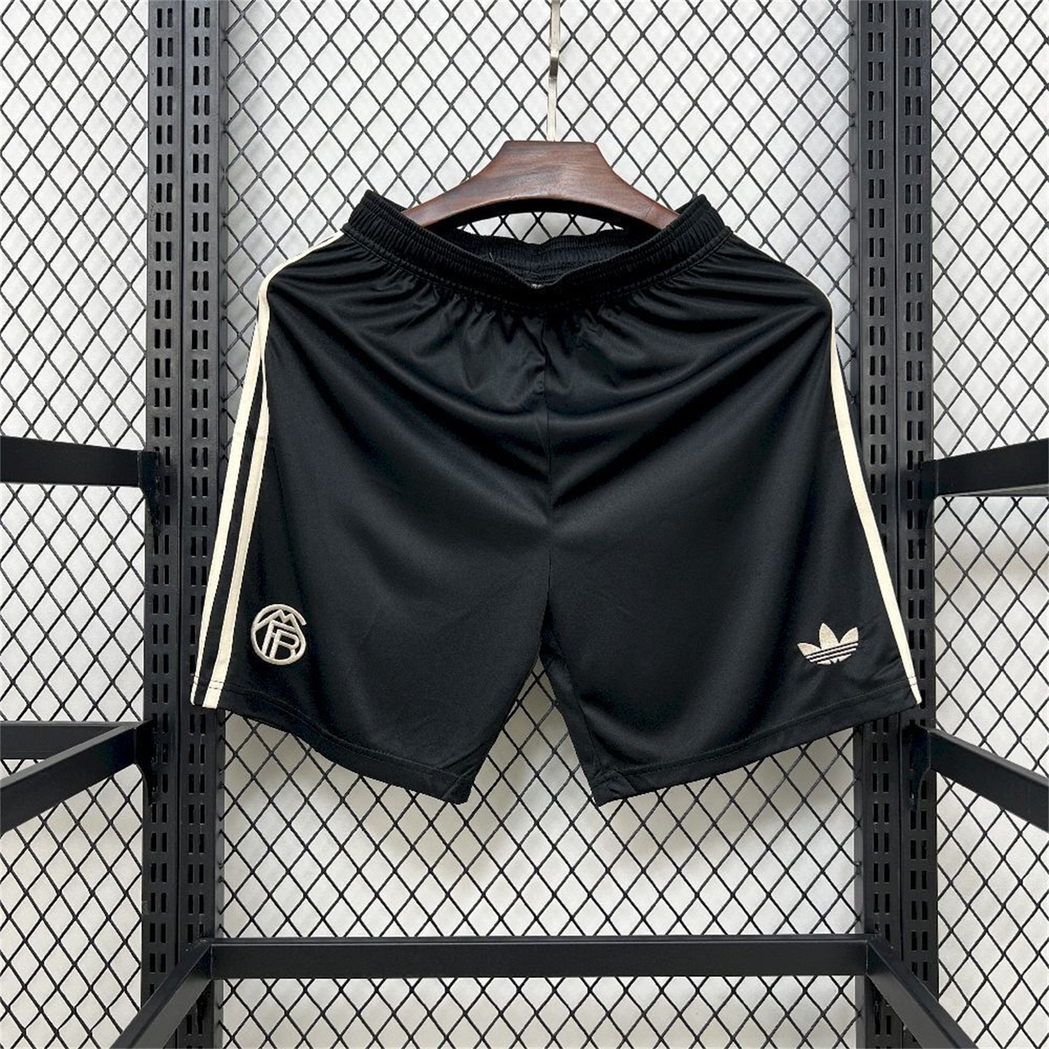 Bayern Munich 25-26 Third Black Shorts - Fans Version - ManixJersey