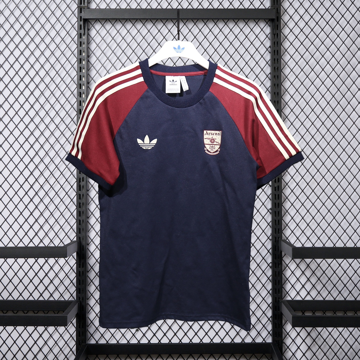 Arsenal 25-26 Vintage Originals Dark Blue T-shirts - ManixJersey