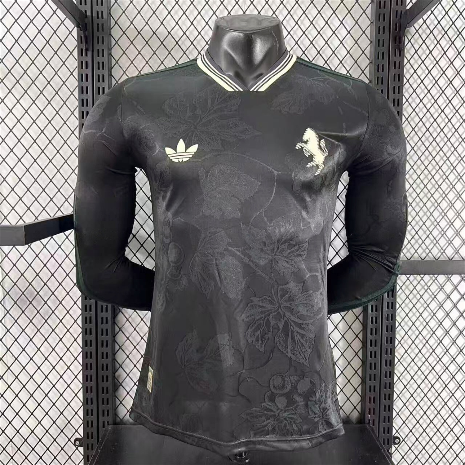 Juventus 25-26 Third Black Unsponsored Long Sleeves Jersey - Player Version - ManixJersey