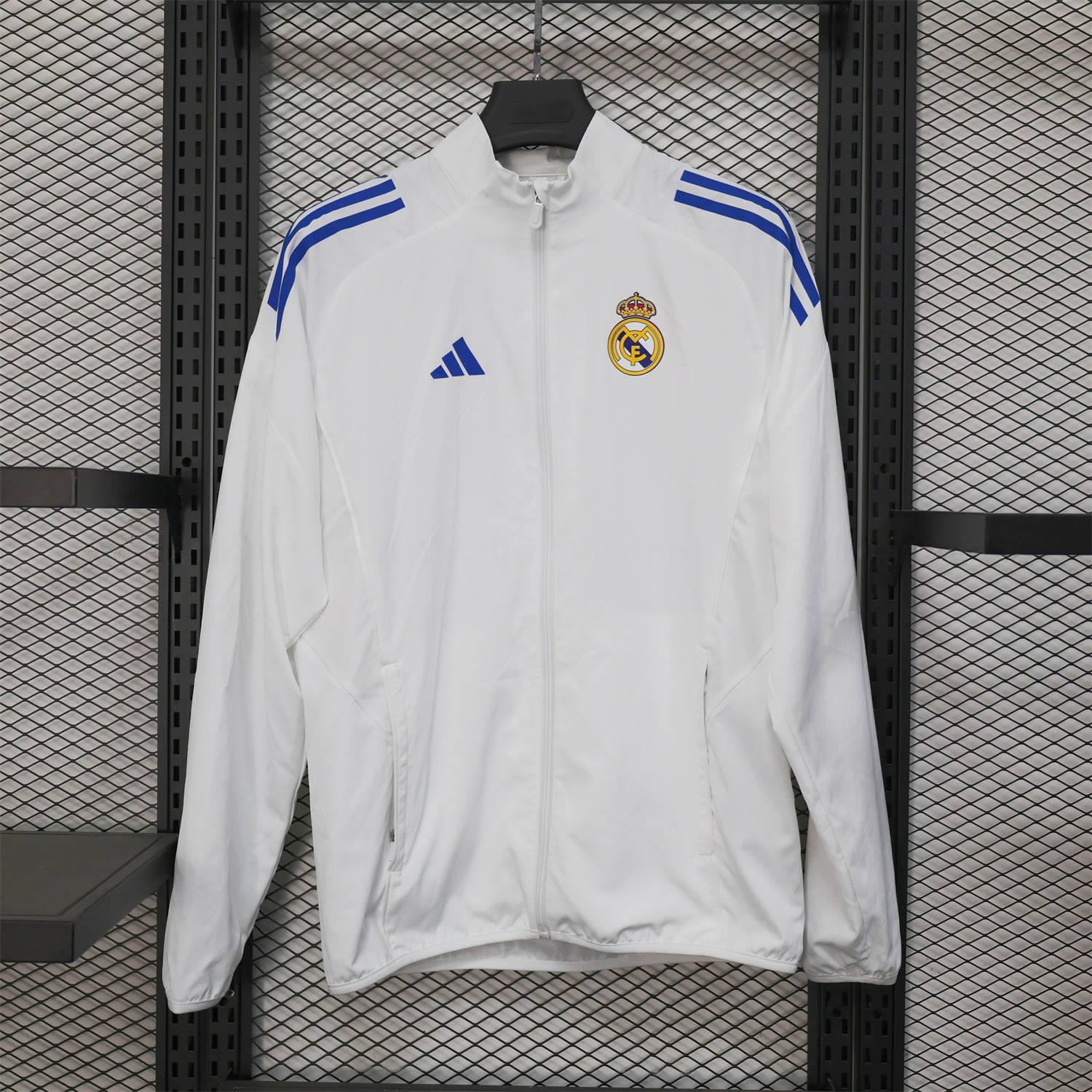 Real Madrid 25-26 White Windbreaker Jacket - Deep Green - ManixJersey