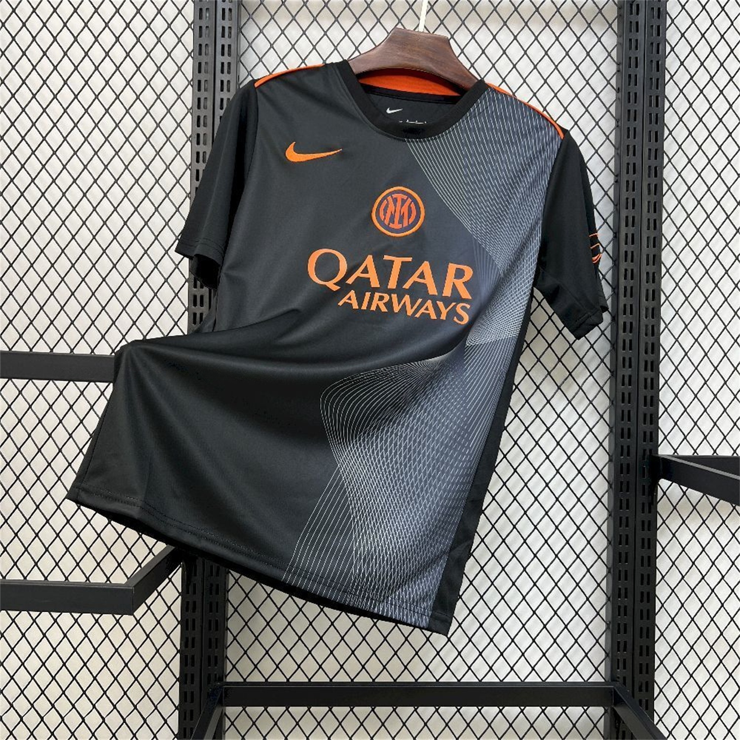 Inter Milan 25-26 Orange And Black Training Jersey - Fans Version - ManixJersey