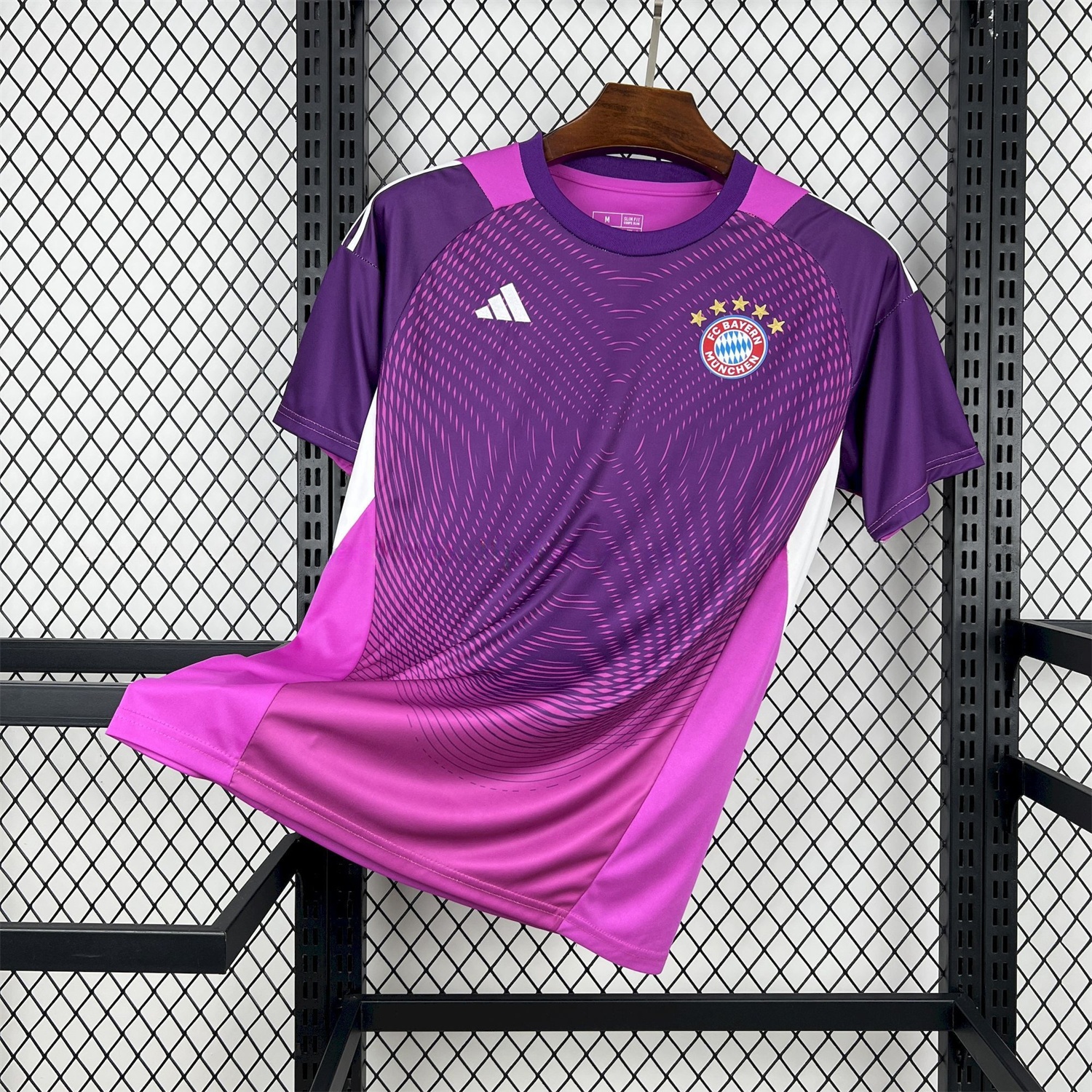 Bayern Munich 25-26 Purple Goalkeeper Jersey - Fans Version - ManixJersey