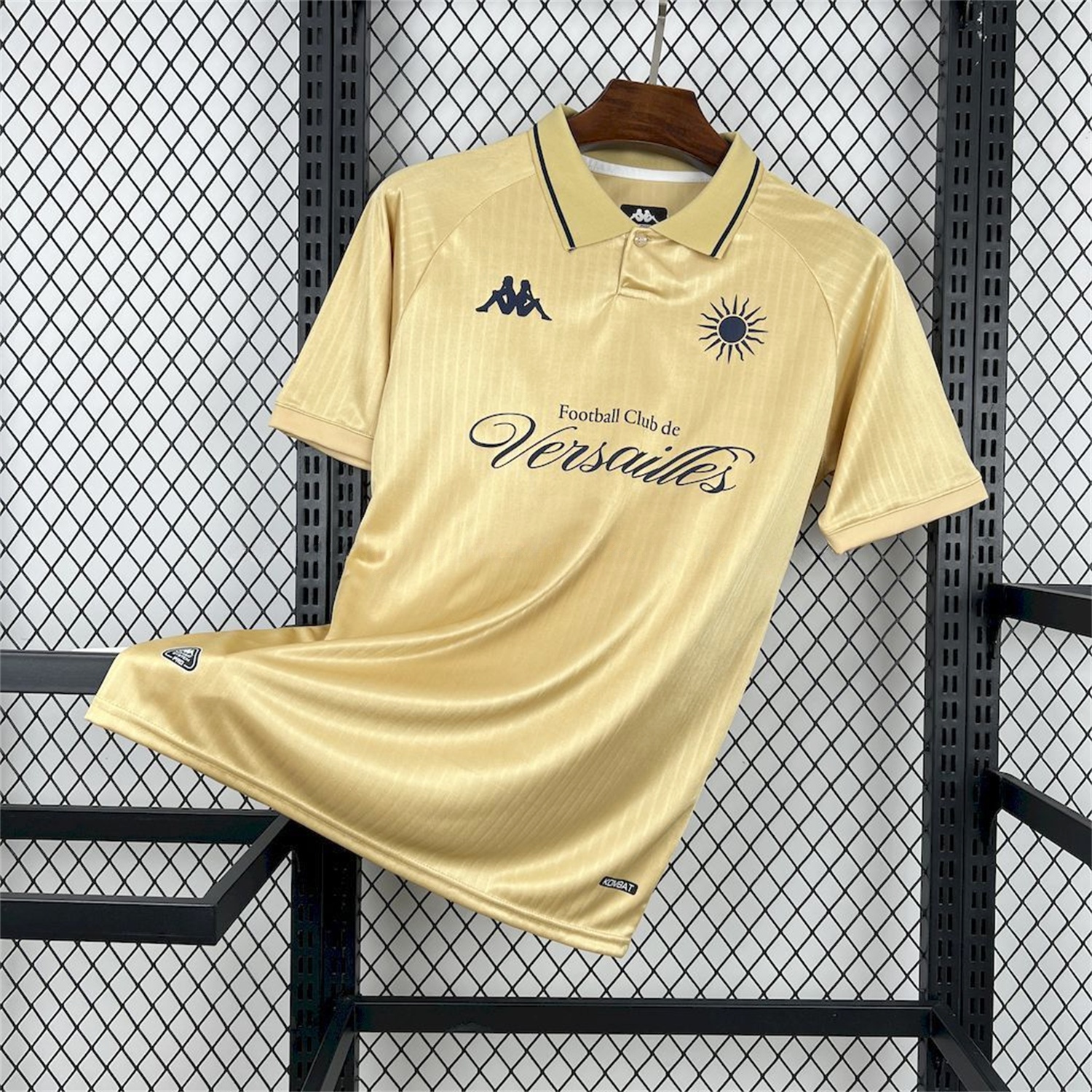 FC Versailles 25-26 Gold L'Élégant Special Jersey - Fans Version - ManixJersey
